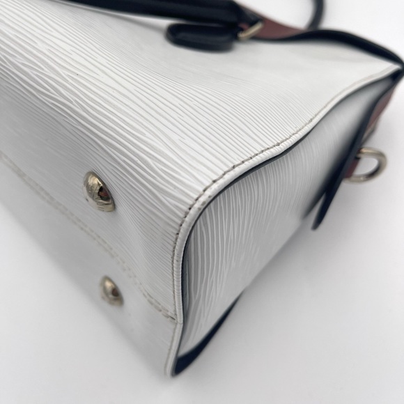 LOUIS VUITTON Epi Tuileries White - Picture 13 of 17